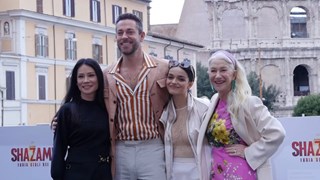Shazam! Furia degli Dei Il Video del Photocall al Colosseo - HD