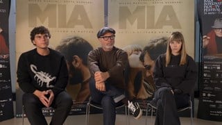 Mia La nostra intervista al regista Ivano De Matteo e ai due giovani protagonisti del Film - HD