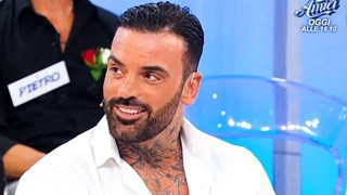 Uomini e Donne Anticipazioni puntata regiastrazione 14 ottobre 2024 Mario Cusitore protagonista dettagli intimi