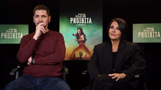 La nostra video intervista a Sabrina Ferilli e al regista del film Gabriele Mainetti  - HD