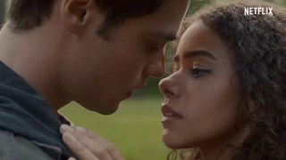 Teaser Trailer Ufficiale: Stagione 3: Il Teaser Trailer Ufficiale Italiano della serie Netflix - HD